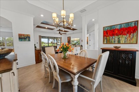House in LAKEWOOD NATIONAL in Lakewood Ranch, Florida 4 bedrooms, 285.95 sq.m. № 2152182 - photo 25