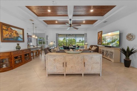 House in LAKEWOOD NATIONAL in Lakewood Ranch, Florida 4 bedrooms, 285.95 sq.m. № 2152182 - photo 22