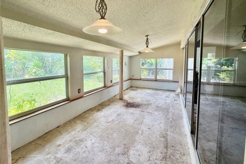 Casa en venta en Port Charlotte, Florida, 2 dormitorios, 109.25 m2 № 1919443 - foto 7