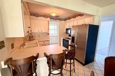 Casa en venta en Port Charlotte, Florida, 2 dormitorios, 109.25 m2 № 1919443 - foto 6