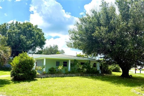 Casa en venta en Port Charlotte, Florida, 2 dormitorios, 109.25 m2 № 1919443 - foto 2