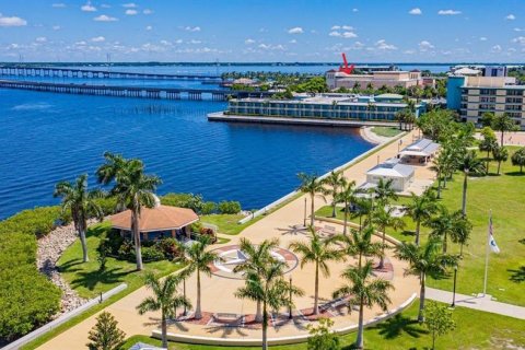 Casa en venta en Port Charlotte, Florida, 2 dormitorios, 109.25 m2 № 1919443 - foto 30