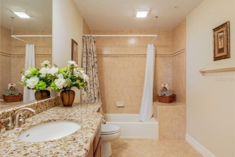 Condo in Daytona Beach Shores, Florida, 3 bedrooms  № 531164 - photo 28