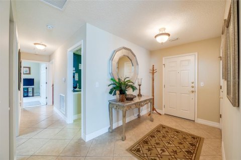 Condo in Daytona Beach Shores, Florida, 3 bedrooms  № 531164 - photo 2