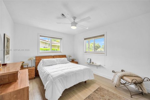 Villa ou maison à vendre à Miami, Floride: 3 chambres, 177.26 m2 № 2059578 - photo 22