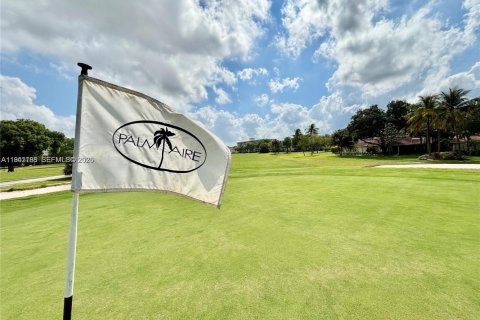 Condo in Pompano Beach, Florida, 2 bedrooms  № 1998367 - photo 2