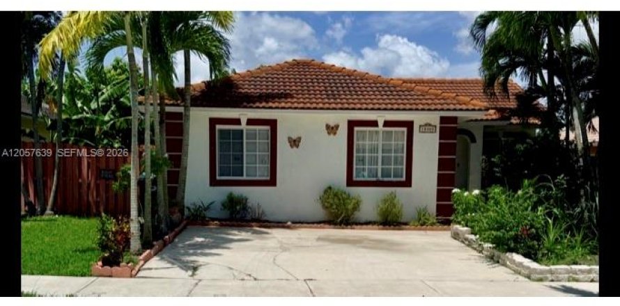 Villa ou maison à Miami, Floride 4 chambres, 122.17 m2 № 2192104