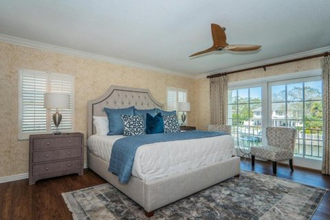 House in Tampa, Florida 5 bedrooms, 274.9 sq.m. № 1866382 - photo 22