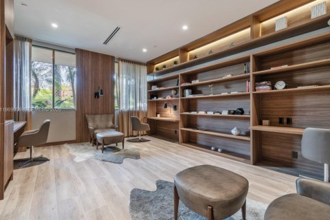Condominio en venta en Aventura, Florida, 3 dormitorios, 174.66 m2 № 2029863 - foto 11