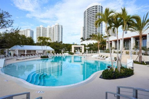 Condominio en venta en Aventura, Florida, 3 dormitorios, 174.66 m2 № 2029863 - foto 22