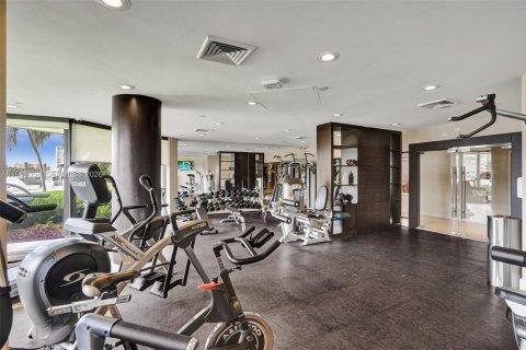 Condominio en venta en Aventura, Florida, 3 dormitorios, 174.66 m2 № 2029863 - foto 17