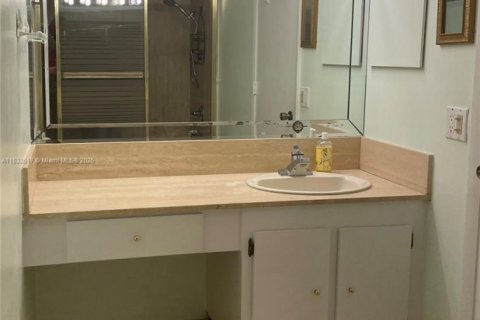 Condominio en venta en Hollywood, Florida, 1 dormitorio, 80.27 m2 № 1940462 - foto 17