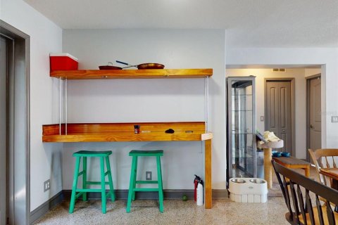 Купить виллу или дом в Нью-Смирна-Бич, Флорида 10 комнат, 132.48м2, № 1661893 - фото 12