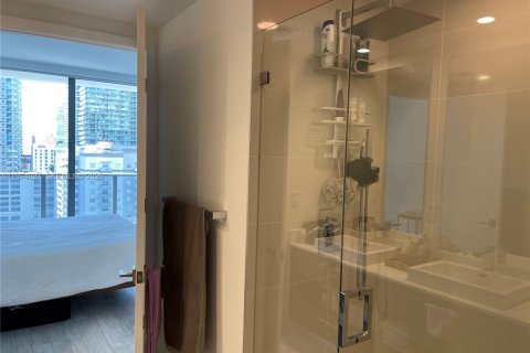 Condo in Miami, Florida, 2 bedrooms № 2036151 - photo 22