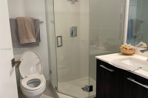 Condo in Miami, Florida, 2 bedrooms № 2036151 - photo 14
