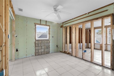 Propiedad comercial en venta en Englewood, Florida, 4 dormitorios, 201.13 m2 № 1576562 - foto 23
