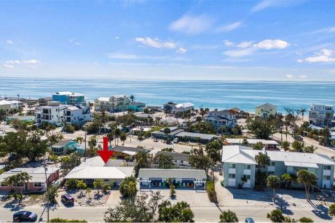 Propiedad comercial en venta en Englewood, Florida, 4 dormitorios, 201.13 m2 № 1576562 - foto 4