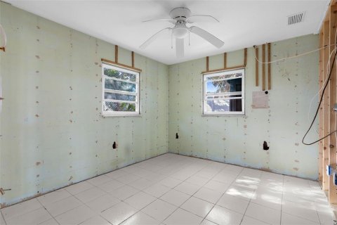 Propiedad comercial en venta en Englewood, Florida, 4 dormitorios, 201.13 m2 № 1576562 - foto 21