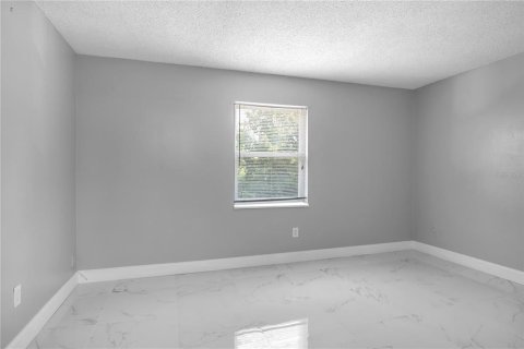 Condo in Orlando, Florida, 2 bedrooms  № 1808407 - photo 12