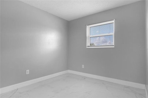 Condo in Orlando, Florida, 2 bedrooms  № 1808407 - photo 16
