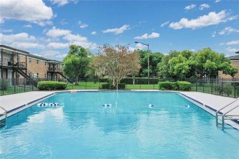 Condo in Orlando, Florida, 2 bedrooms  № 1808407 - photo 22