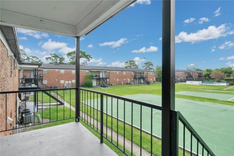 Condo in Orlando, Florida, 2 bedrooms  № 1808407 - photo 19