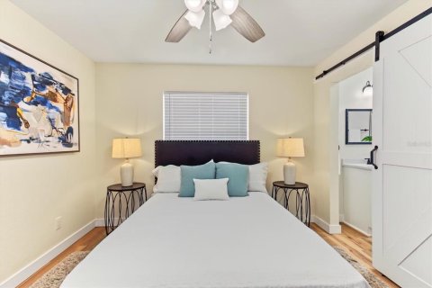 Casa en venta en Oak Hill, Florida, 2 dormitorios, 94.39 m2 № 2383417 - foto 30