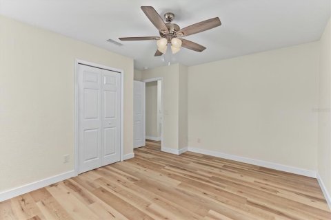 Casa en venta en Oak Hill, Florida, 2 dormitorios, 94.39 m2 № 2383417 - foto 26