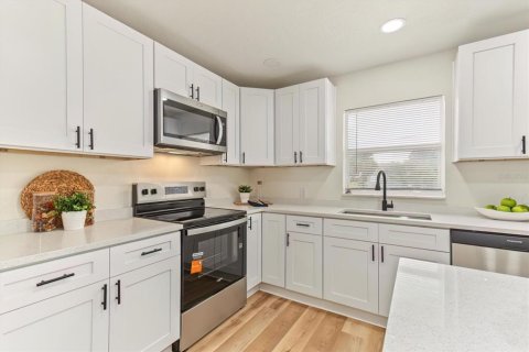 Casa en venta en Oak Hill, Florida, 2 dormitorios, 94.39 m2 № 2383417 - foto 19