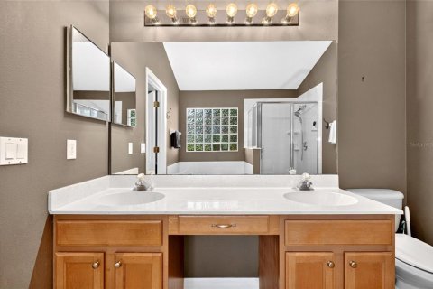 Villa ou maison à vendre à Orlando, Floride: 3 chambres, 156.82 m2 № 2138542 - photo 16