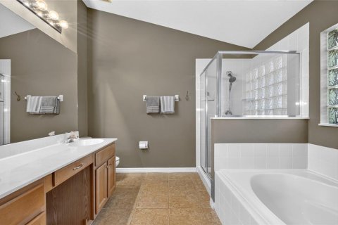 Villa ou maison à vendre à Orlando, Floride: 3 chambres, 156.82 m2 № 2138542 - photo 14
