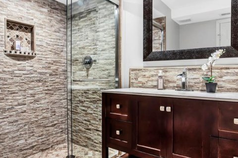 Condo in Weston, Florida, 2 bedrooms  № 1840843 - photo 22