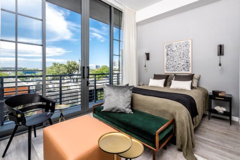 Copropriété à louer à Miami, Floride: 3 pièces, 40.6 m2 № 2175822 - photo 2