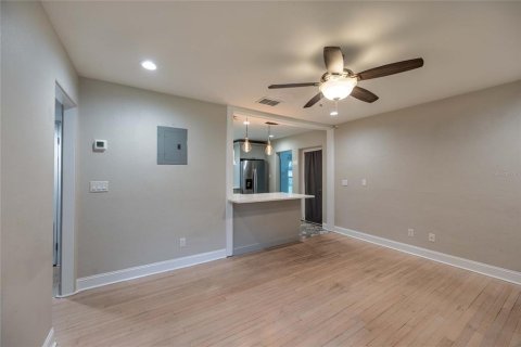 Casa en venta en Winter Park, Florida, 2 dormitorios, 85.47 m2 № 2106451 - foto 6