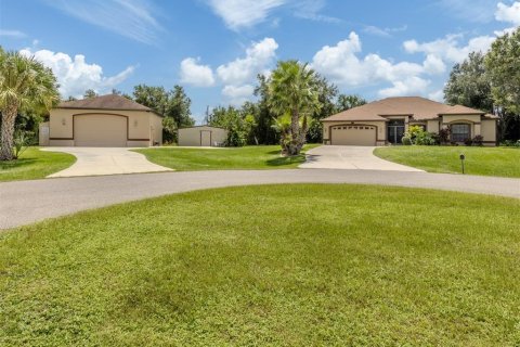 Villa ou maison à vendre à North Port, Floride: 3 chambres, 151.34 m2 № 1917266 - photo 1