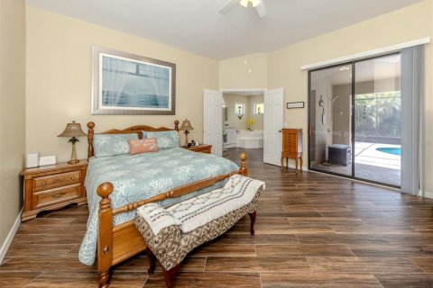 Villa ou maison à vendre à North Port, Floride: 3 chambres, 151.34 m2 № 1917266 - photo 17