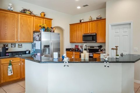 Casa en venta en Yalaha, Florida, 4 dormitorios, 239.32 m2 № 1902324 - foto 14