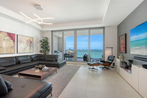 Condo in Sarasota, Florida, 3 bedrooms № 2156013 - photo 6