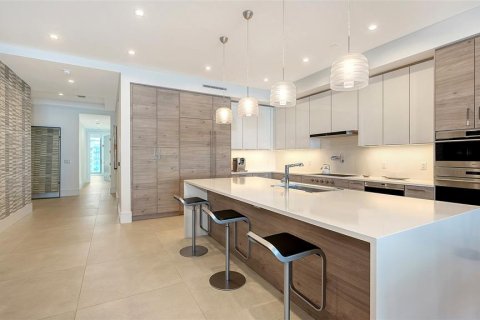Condo in Sarasota, Florida, 3 bedrooms № 2156013 - photo 28