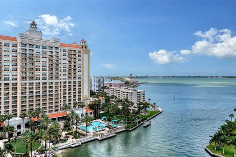 Condo in Sarasota, Florida, 3 bedrooms № 2156013 - photo 15