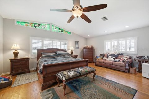 House in Odessa, Florida 3 bedrooms, 324.32 sq.m. № 2330610 - photo 24