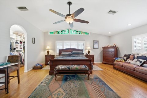House in Odessa, Florida 3 bedrooms, 324.32 sq.m. № 2330610 - photo 26