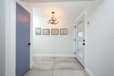 Villa ou maison à vendre à Longwood, Floride: 3 chambres, 178.37 m2 № 2415550 - photo 4