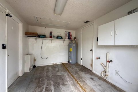 Villa ou maison à louer à Zephyrhills, Floride: 2 chambres, 113.71 m2 № 2386636 - photo 16
