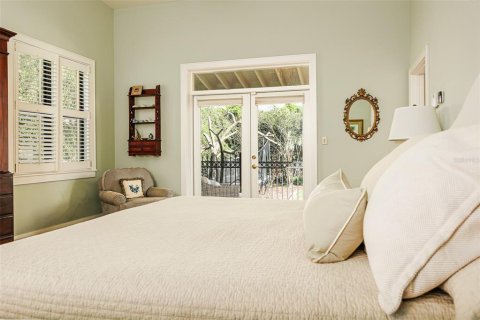 Casa en venta en Lakeland, Florida, 4 dormitorios, 350.8 m2 № 2106546 - foto 24