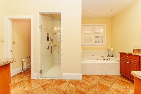 Casa en venta en Lakeland, Florida, 4 dormitorios, 350.8 m2 № 2106546 - foto 27