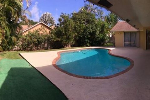 Villa ou maison à louer à Delray Beach, Floride: 3 chambres, 136.85 m2 № 2275023 - photo 9