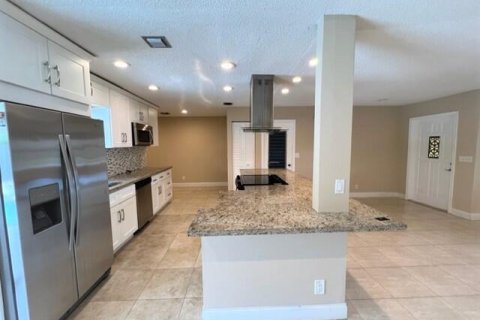 Villa ou maison à Delray Beach, Floride 3 chambres, 136.85 m2 № 2275023