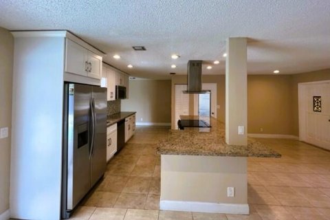 Villa ou maison à louer à Delray Beach, Floride: 3 chambres, 136.85 m2 № 2275023 - photo 4