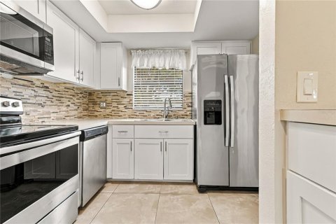 House in Oldsmar, Florida 3 bedrooms, 128.67 sq.m. № 2237427 - photo 20